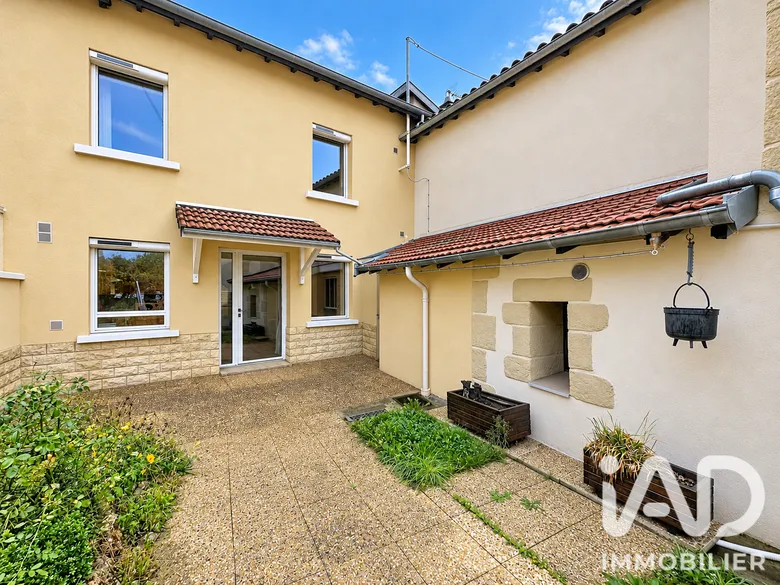 Maison 5 pièces 96 m² · à Grézieu-la-Varenne · 96,4 m² · 249 000 €