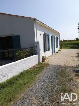 Maison de campagne à Port-des-Barques (17730)