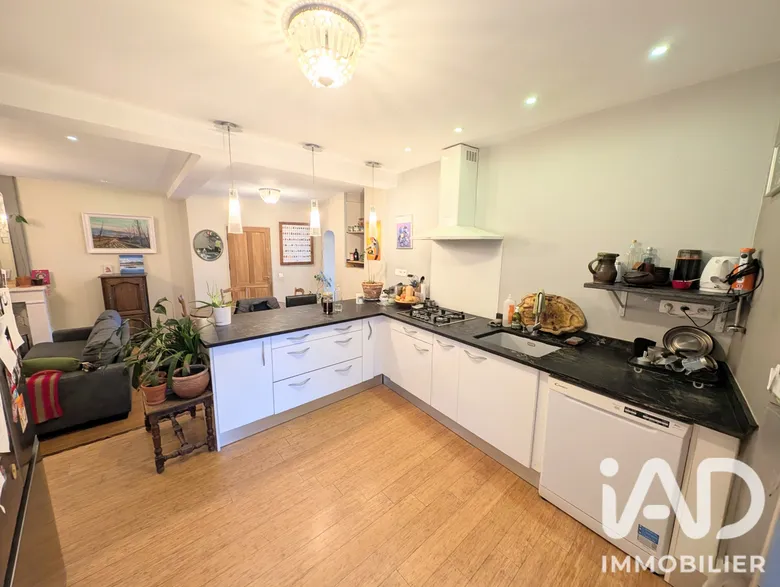 Maison 6 pièces 131 m² · à Gigondas · 131 m² · 299 000 €