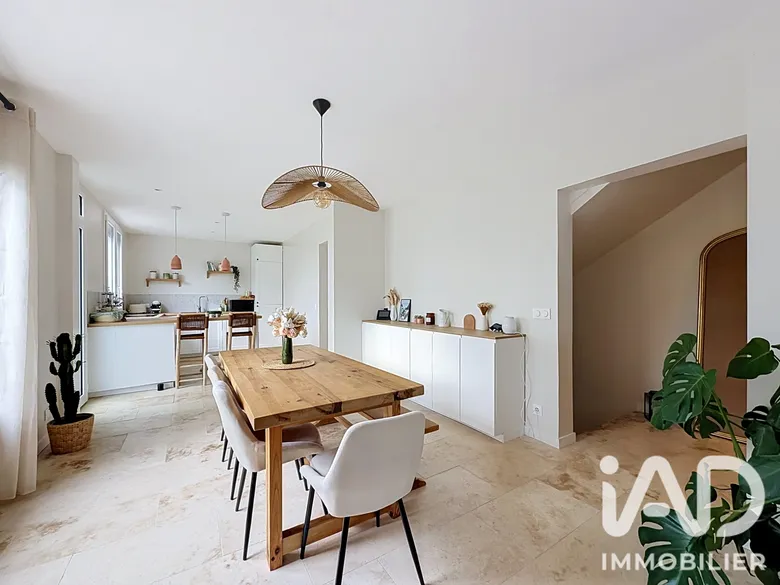 Maison 6 pièces 140 m² · à Brunoy · 140 m² · 480 000 €