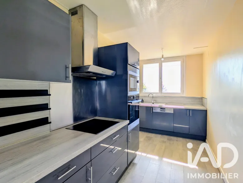 Appartement 3 pièces 68 m² · à Beauvais · 67,9 m² · 85 000 €