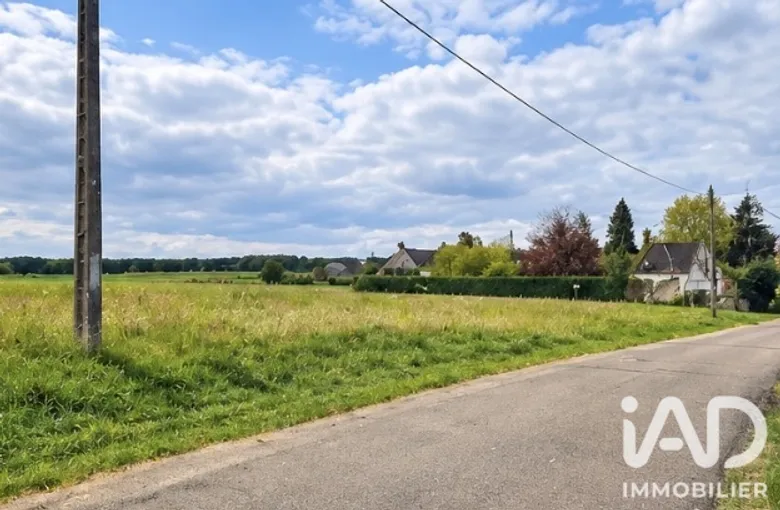 Terrain 3478 m² · à Villebougis · 61 000 €