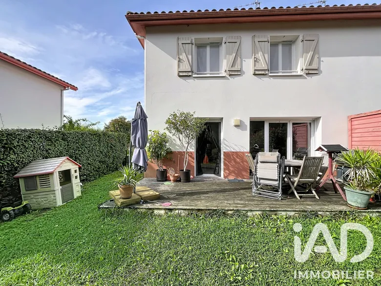 Maison 4 pièces 84 m² · à Saint-Martin-de-Seignanx · 83,9 m² · 355 000 €