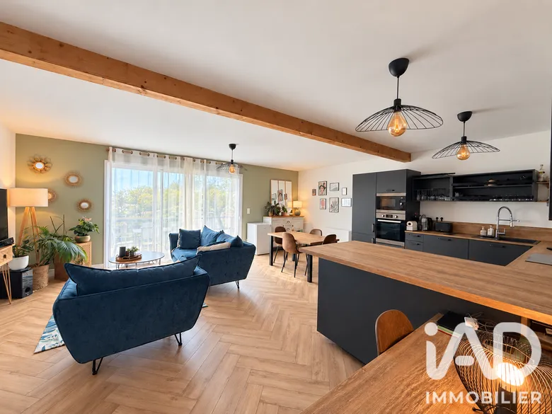 Maison 5 pièces 112 m² · à Yves · 112 m² · 340 000 €