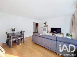 Apartment in Antony (92160)