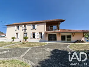 Maison de ville à Vic-en-Bigorre (65500)