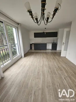 Apartment in Beauchamp (95250)