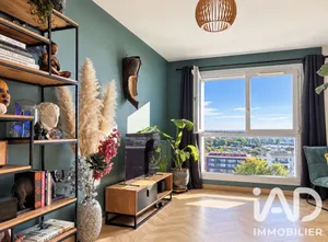 Apartment in Nantes (44200)