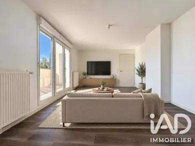 Appartement à Le Blanc-Mesnil (93150)