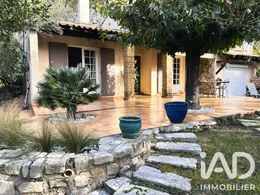 Maison à Beaucaire (30300)