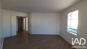 Apartment in Cergy (95000)