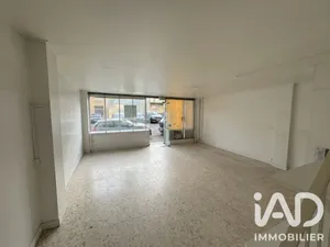 Commercial in Le Mans (72000)