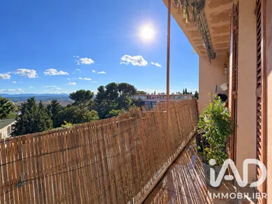 Appartement à Aix-en-Provence (13090)