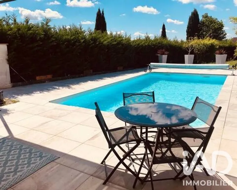 Maison 7 pièces 172 m² · à Castelnau-d'Estrétefonds · 172 m² · 459 000 €