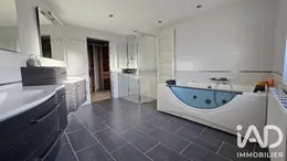 Immeuble à Bruay-la-Buissière (62700)