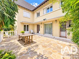 Maison à Le Blanc-Mesnil (93150)