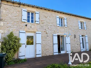 Maison de village à Meursac (17120)