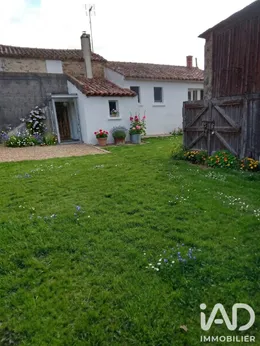 Maison de campagne à La Chapelle-Hermier (85220)