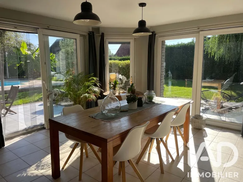 Maison 5 pièces 123 m² · à Saméon · 123 m² · 425 000 €