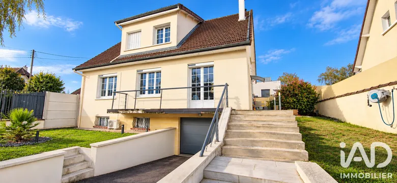 Maison 6 pièces 140 m² · à Saint-Mard · 140 m² · 439 000 €