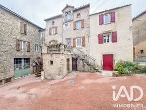 Maison de village à Les Costes-Gozon (12400)