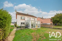 Pavillon à Nouvion-sur-Meuse (08160)