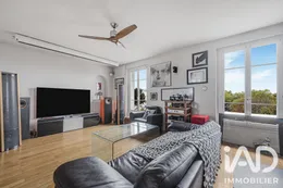 Apartment in Houilles (78800)
