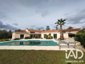Maison à Pinsac (46200)