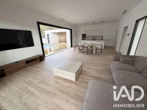 Maison traditionnelle à Loupes (33370)