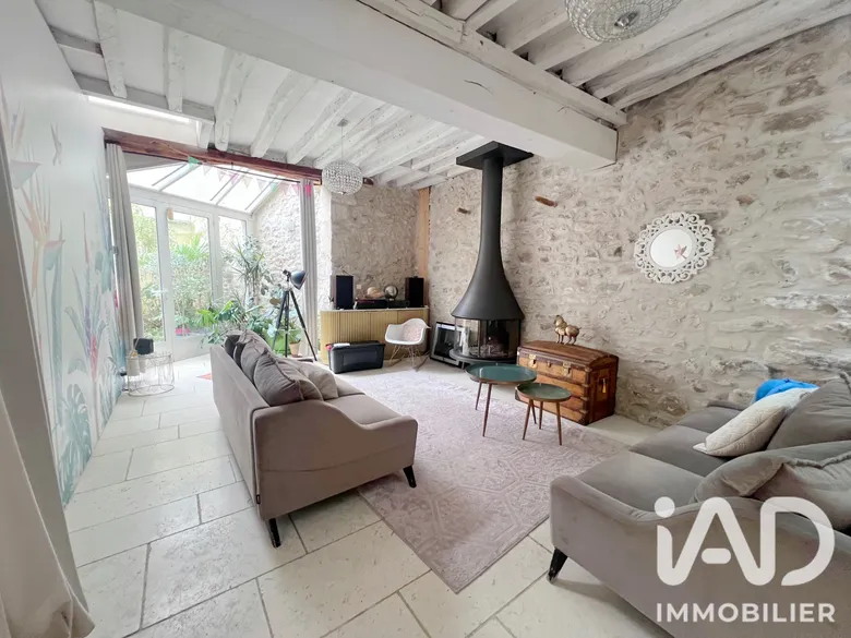 Maison 8 pièces 198 m² · à Conflans-Sainte-Honorine · 198 m² · 585 000 €