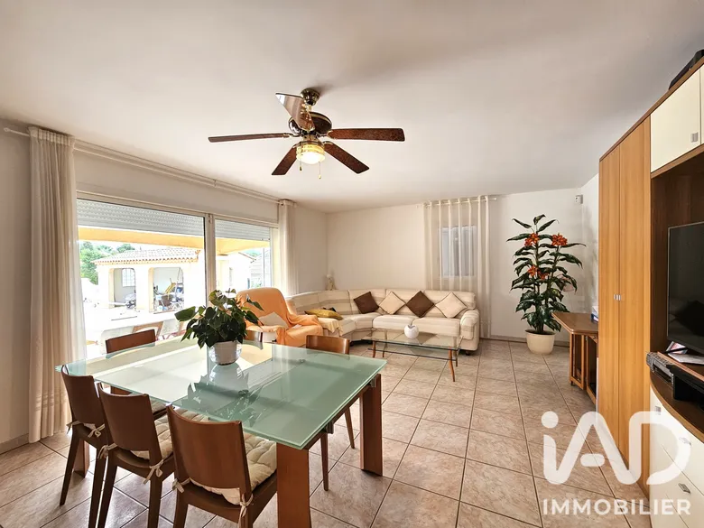 Maison 5 pièces 145 m² · à Saint-Cyr-sur-Mer · 145 m² · 884 000 €