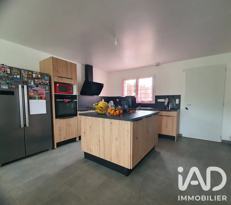 Maison 5 pièces 106 m² · à La Jaudonnière · 106 m² · 219 500 €