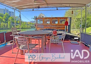 Barge in Joinville-le-Pont (94340)