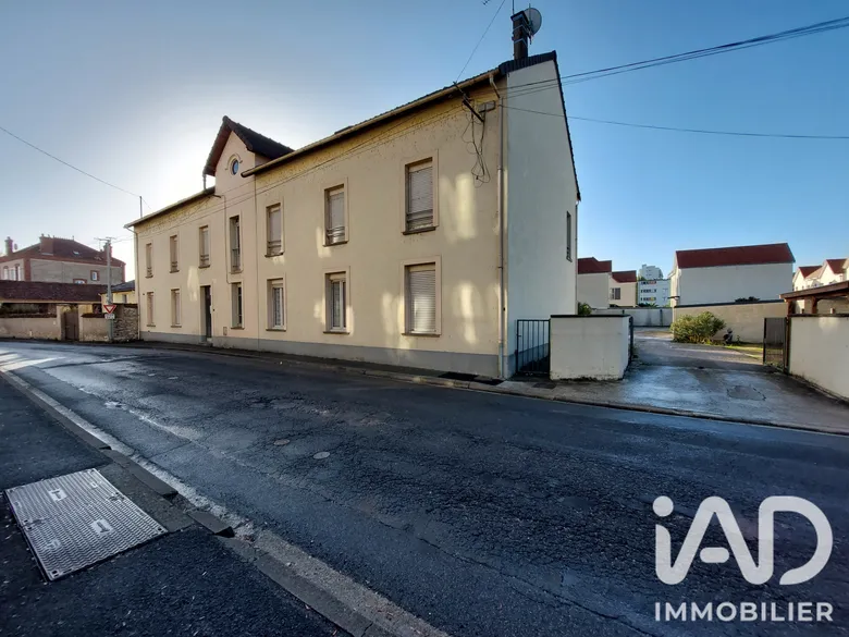 Appartement 3 pièces 54 m² · à Montereau-Fault-Yonne · 54,1 m² · 112 000 €
