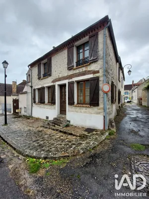 Village house in Flagy (77940)