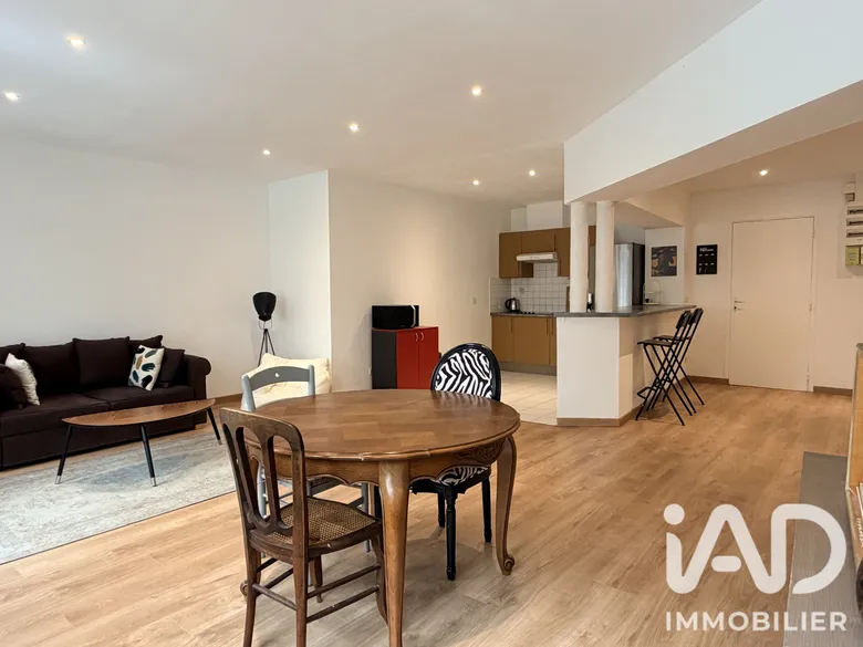 Appartement 2 pièces 70 m² · à Pantin · 69,8 m² · 320 000 €