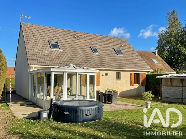 Maison 7 pièces 155 m² · au Plessier-sur-Bulles · 155 m² · 280 000 €