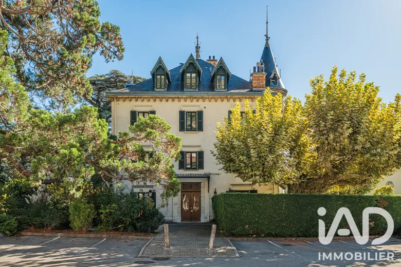 Appartement 5 pièces 147 m² · à Seyssinet-Pariset · 147 m² · 670 000 €