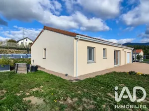 Maison à Marat (63480)