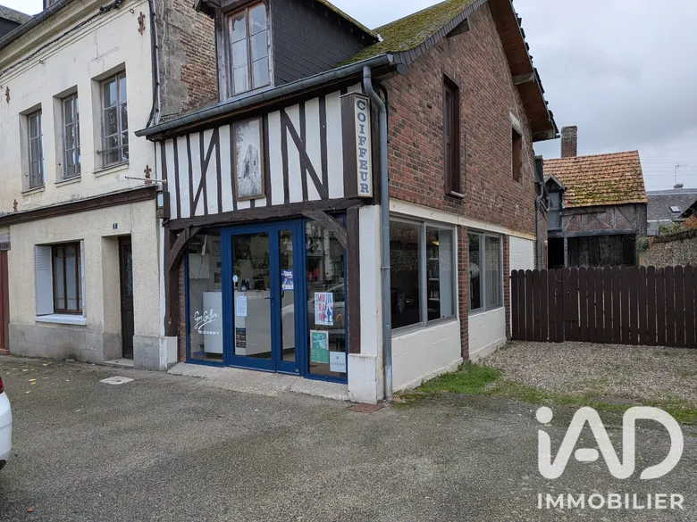 Local commercial 38 m² · à Brionne · 38 m² · 29 000 €