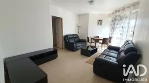 Apartment in Grigny (91350)