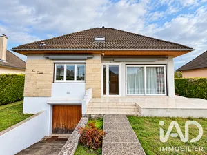 Traditional house in Sarry (51520)