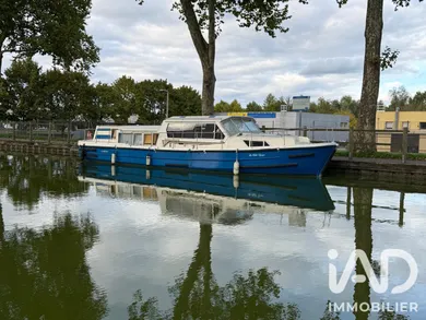 Péniche à Paray-le-Monial (71600)