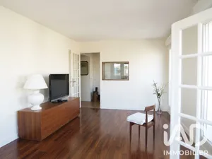 Apartment in Orly (94310)