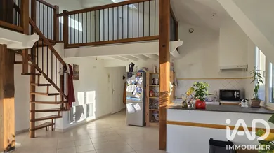 Duplex in Vernon (27200)