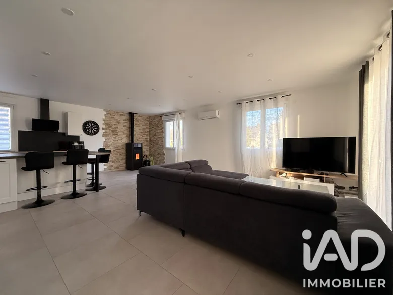 Maison 5 pièces 84 m² · à Châtres · 83,6 m² · 175 000 €