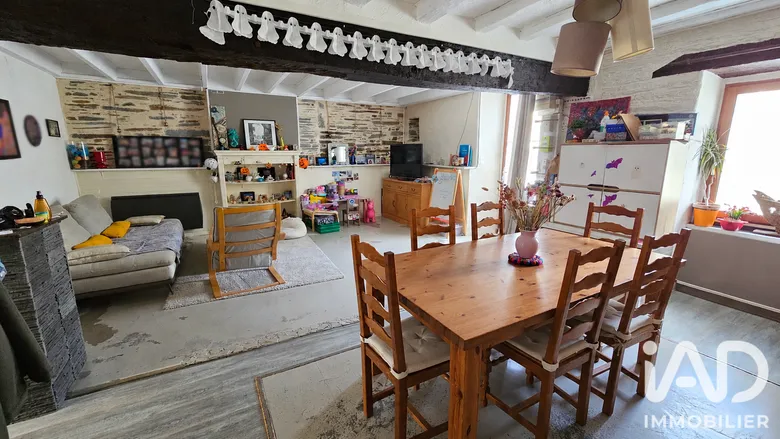 Maison 4 pièces 83 m² · à Nozay · 83,3 m² · 145 000 €