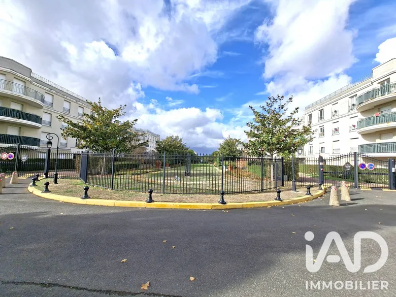 Parking 15 m² · à Montévrain · 15 m² · 14 000 €