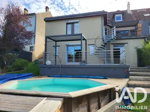 Townhouse in Le Mans (72000)