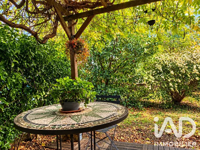Maison 5 pièces 100 m² · à Saint-Seurin-sur-l'Isle · 100 m² · 129 500 €